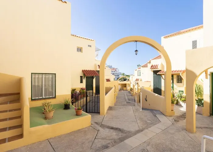 Home2book Dream Blue Coast Sun Fanabe 公寓 *